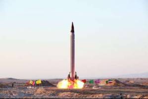 توسعه برنامه موشکی حق ایران است