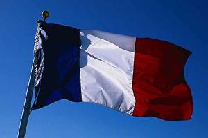 دولت فرانسه هیچ ارتباطی با گروهک منافقین ندارد/ تروریست خواندن منافقین به تنهایی کافی نیست