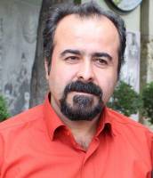 پروانه ای در دایره روشنایی