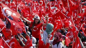 تظاهرات صدهزار نفری در حمایت از دولت اردوغان