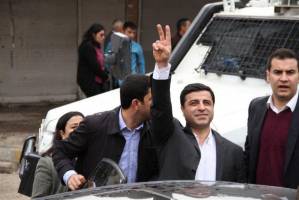 بررسی تحلیلی بازداشت و محاکمه رهبران کرد ترکیه