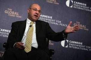 سفیر سابق عراق: ممنوعیت سفر به آمریکا خیانت است