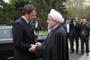 سیاست خارجی؛ پاشنه آشیل رقبای روحانی در انتخابات