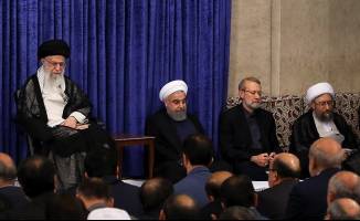 نباید با تقسیم کردن مردم، کار بزرگ ملت در انتخابات را خراب کرد