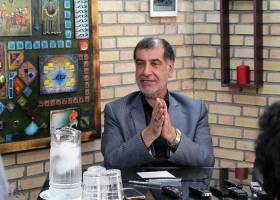 با احمدی‌نژاد معرکه‌ای داشتیم
