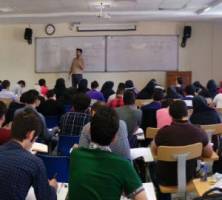 نیمی از آموزشگاه‌های کنکور تهران غیرمجازند 