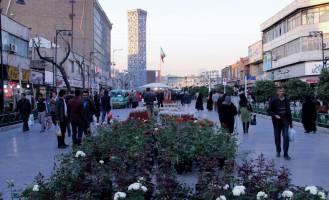 وعده های سر به مهر اعضای شورای شهر برای پیاده راه 17 شهریور