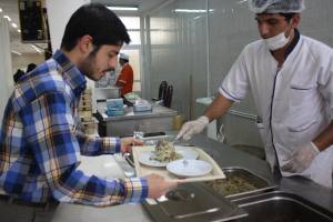  خوابگاههای دانشجویی، رمضان و نقد همیشگی به کیفیت تغذیه!
