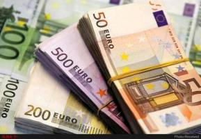 یورو در آستانه ورود به کانال 12 هزار تومان قرار گرفت
