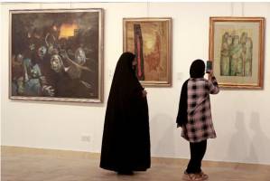 نمایشگاه تابلوها و مجسمه‌های مسروقه هنرمندان بزرگ عراقی در بغداد